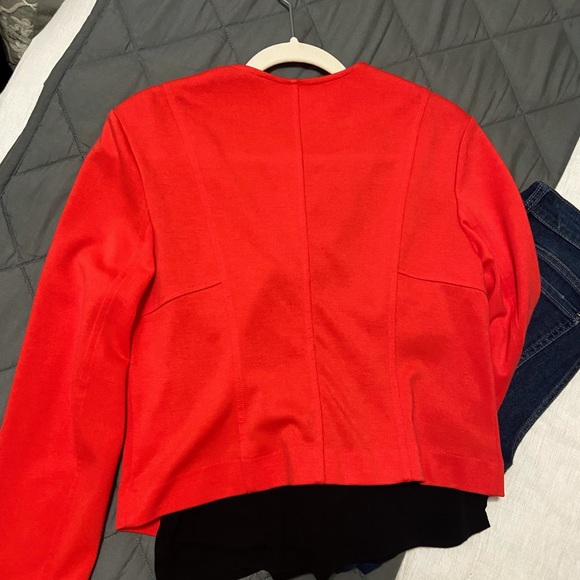 Adorable coral colored jacket - Picture 2 of 4